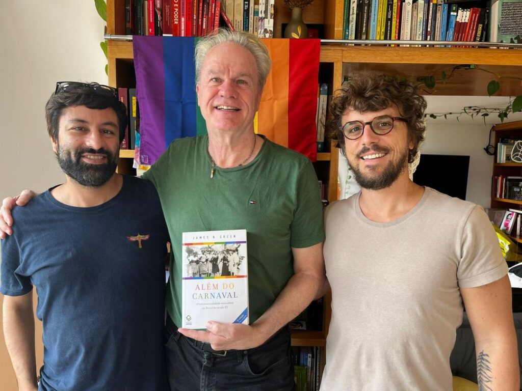 O diretor Lufe Stefen e os escritores James Green e Renan Quinalha. Foto: Reprodução/Facebook