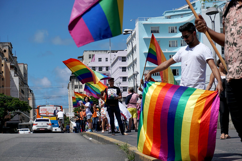 33 autores de PLs anti-LGBTQIA+ tentam a reeleição em São Paulo, Belo Horizonte e Recife