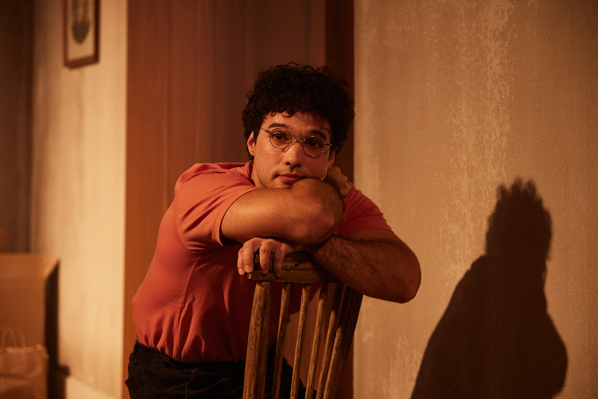 O ator Davi Tápias no papel de Herbert Daniel. Foto: Divulgação